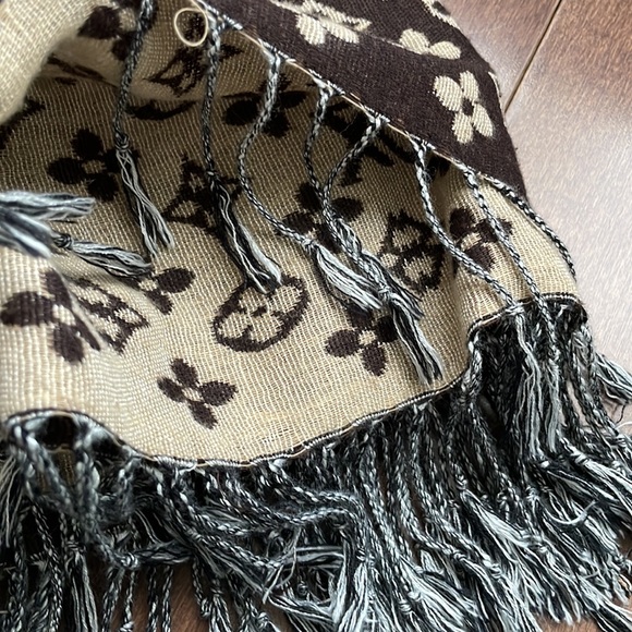 Set of 5 scarves - Picture 5 of 7